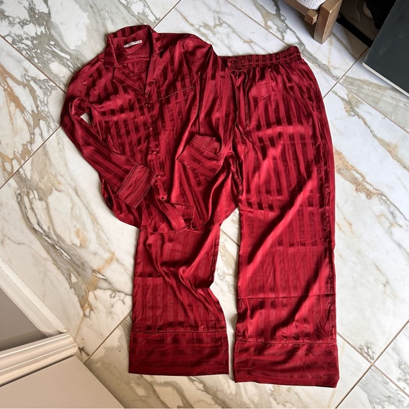 Abercrombie & Fitch Burgundy Red Striped Pajama Set Button Up Top and Pants - Picture 2 of 10